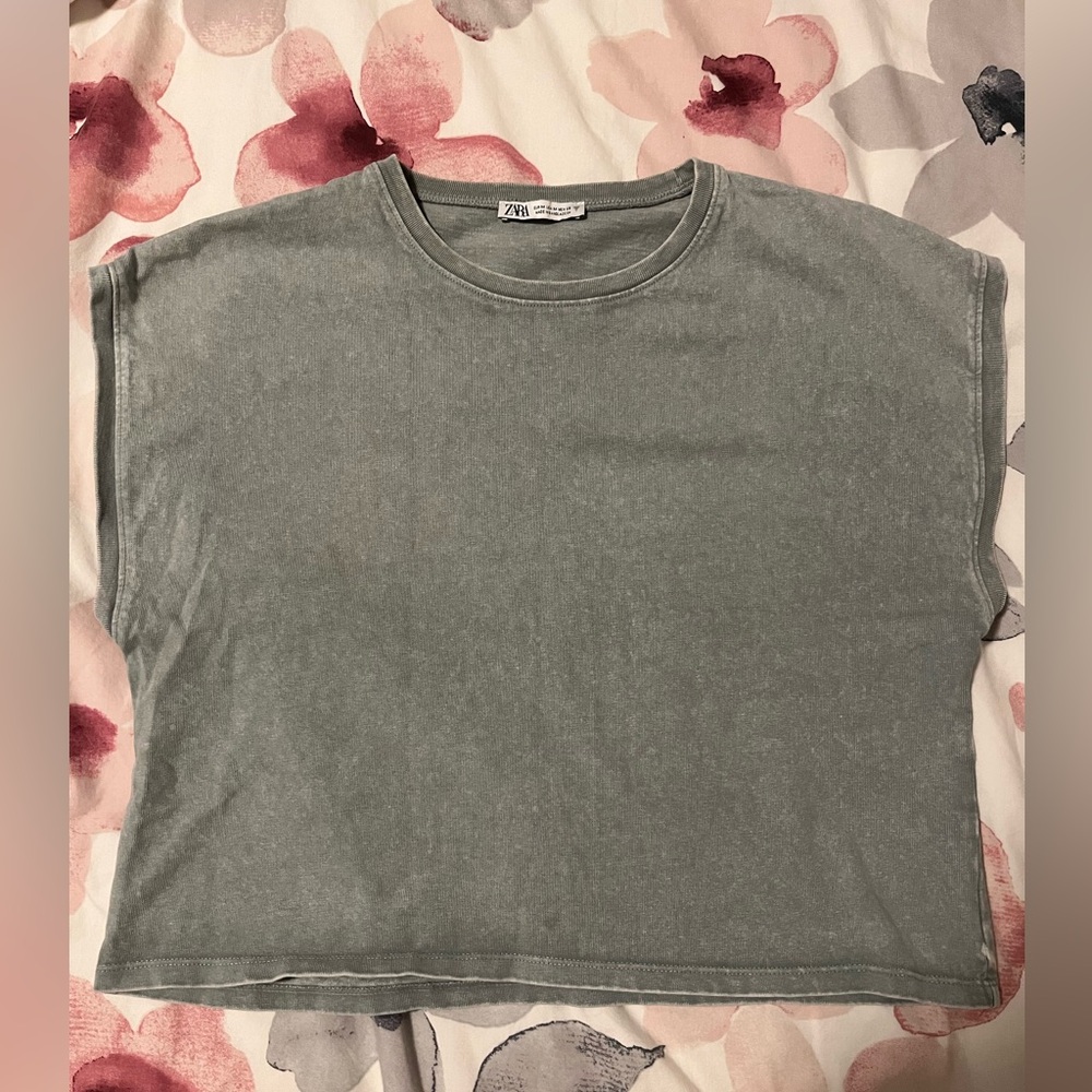 Zara Gray Muscle Tee for Women